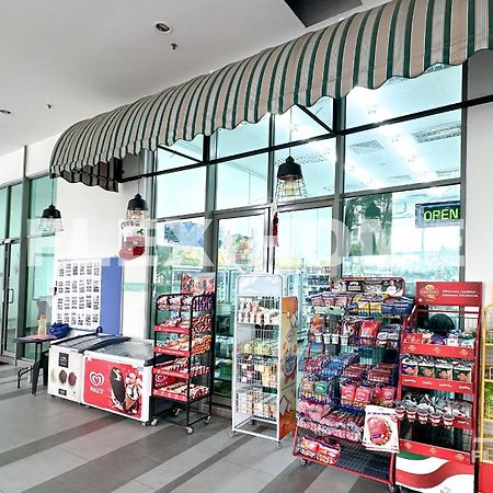 Colour-Theme Designed, Private Studio Home, Cybersquare 27B Cyberjaya, Flexihome-My Экстерьер фото