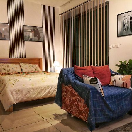 Colour-Theme Designed, Private Studio Home, Cybersquare 27B Cyberjaya, Flexihome-My Экстерьер фото