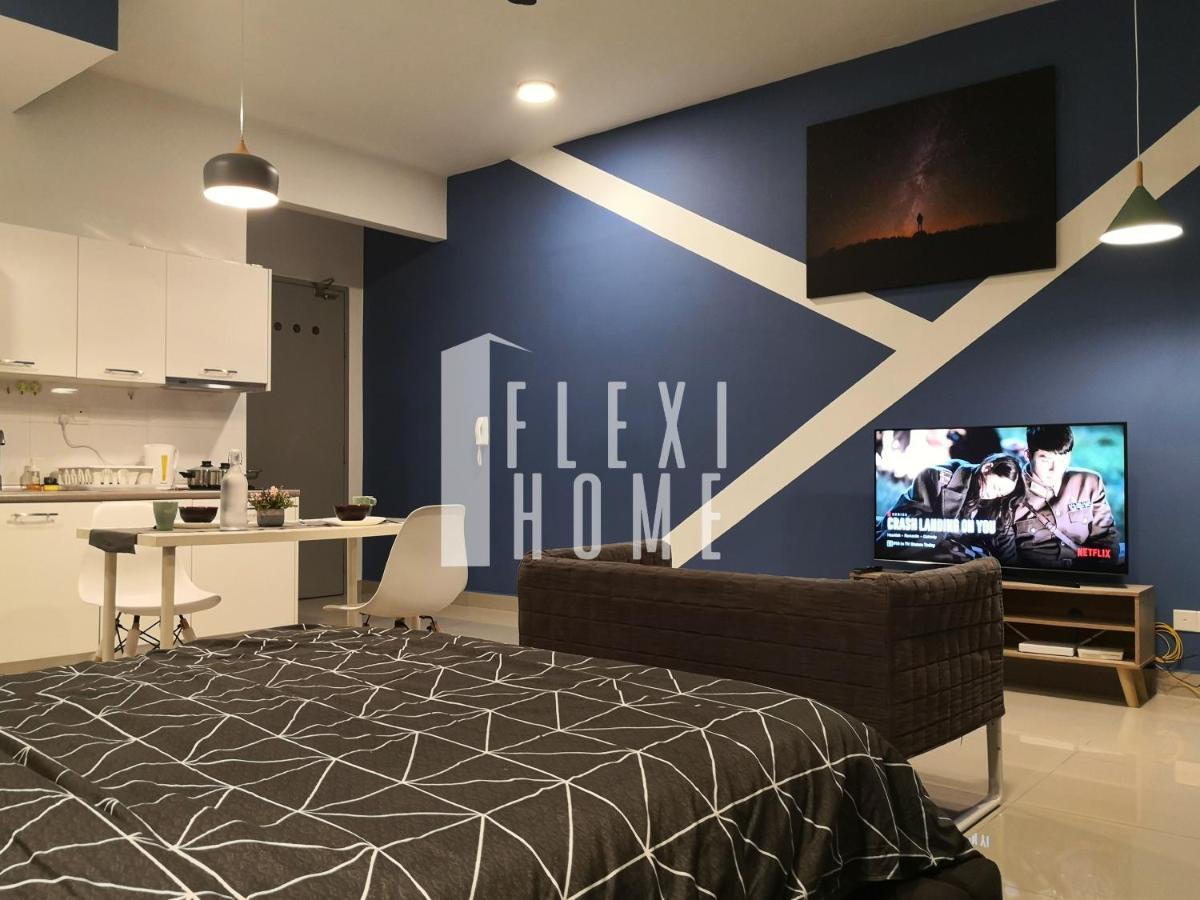 Colour-Theme Designed, Private Studio Home, Cybersquare 27B Cyberjaya, Flexihome-My Экстерьер фото