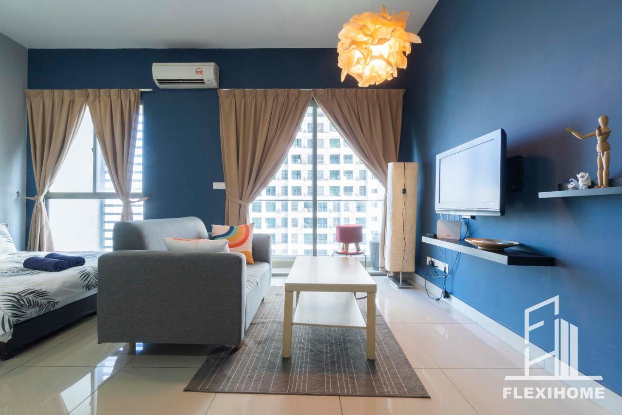 Colour-Theme Designed, Private Studio Home, Cybersquare 27B Cyberjaya, Flexihome-My Экстерьер фото