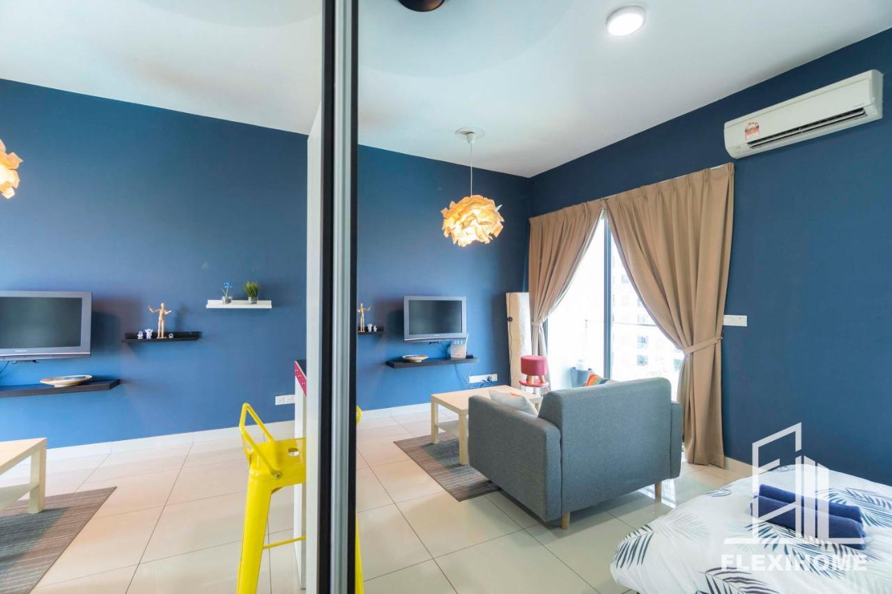 Colour-Theme Designed, Private Studio Home, Cybersquare 27B Cyberjaya, Flexihome-My Экстерьер фото