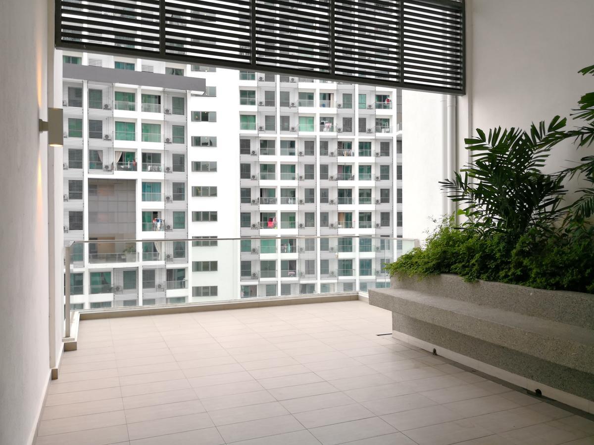 Colour-Theme Designed, Private Studio Home, Cybersquare 27B Cyberjaya, Flexihome-My Экстерьер фото