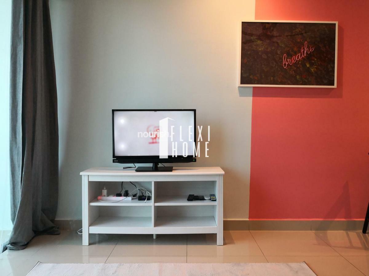 Colour-Theme Designed, Private Studio Home, Cybersquare 27B Cyberjaya, Flexihome-My Экстерьер фото